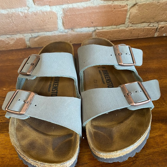 The Arizona Birki-buc mocha 2 strap from Birkenstock - Picture 3 of 6